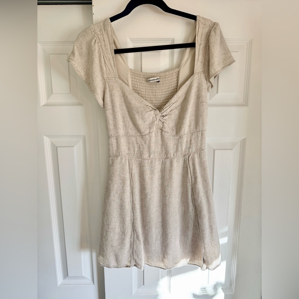 Abercrombie & Fitch linen women's flutter sleeve beige mini dress